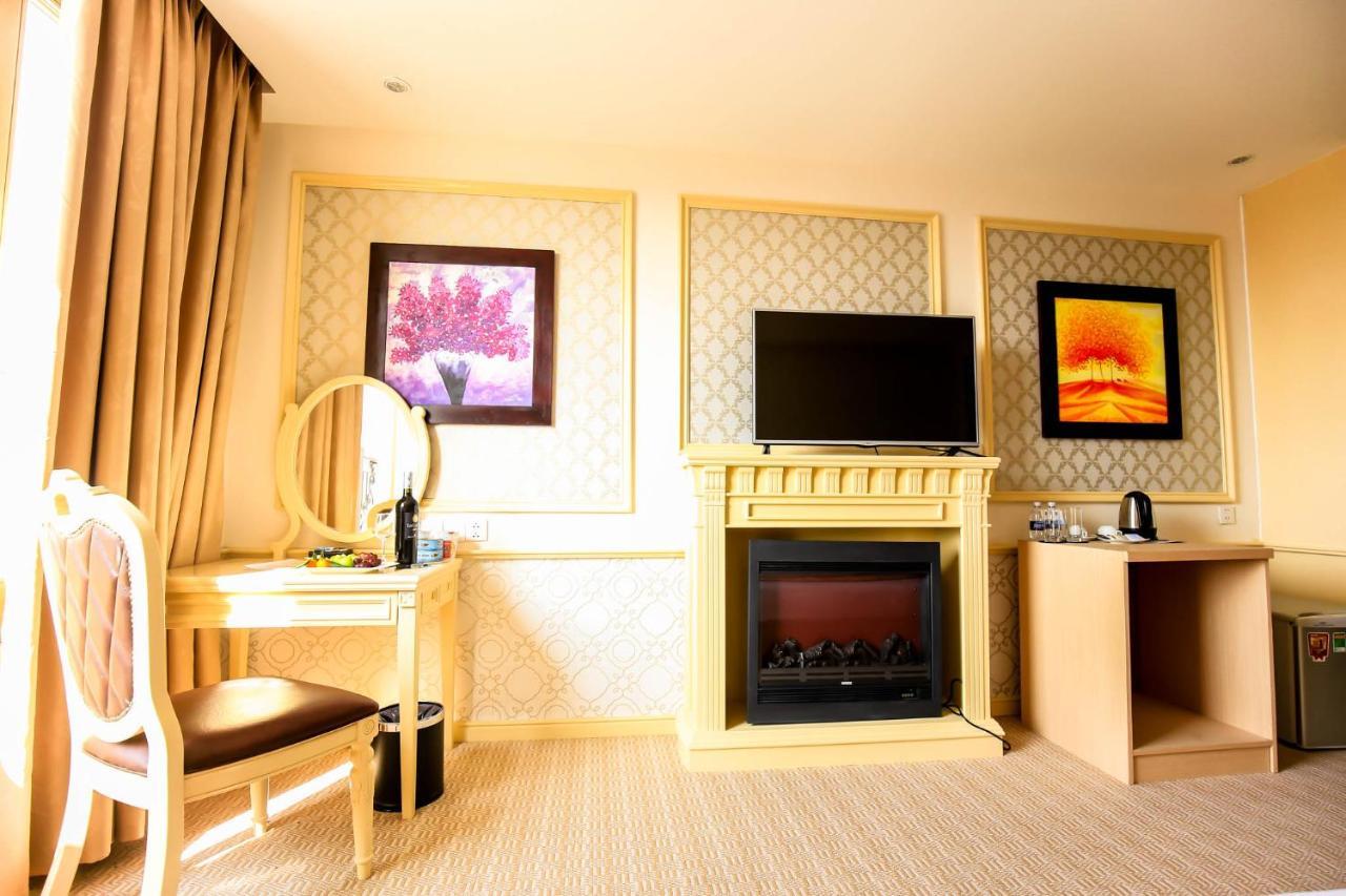 Bavico Plaza Hotel ดาลัด ภายนอก รูปภาพ