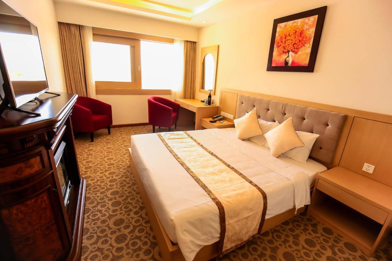 Bavico Plaza Hotel ดาลัด ภายนอก รูปภาพ