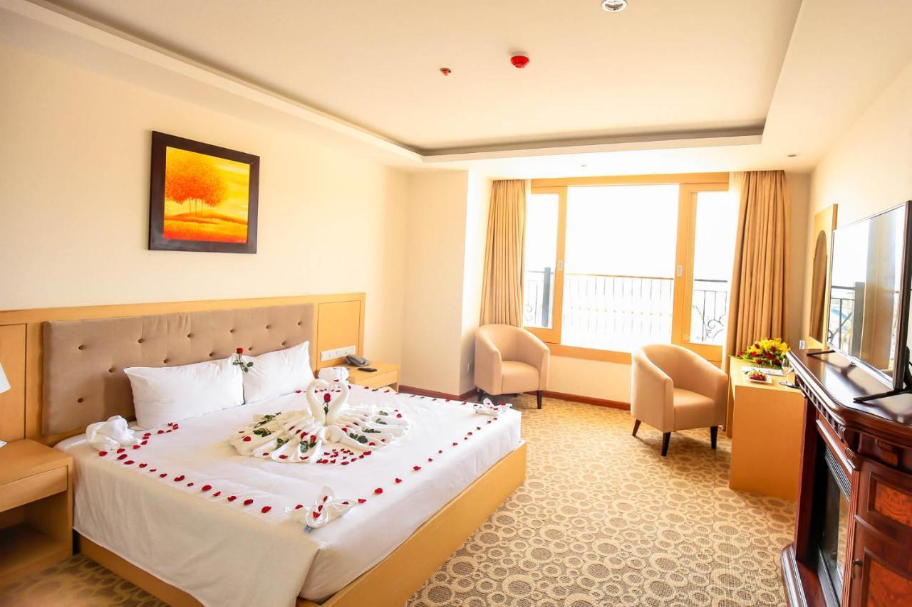 Bavico Plaza Hotel ดาลัด ภายนอก รูปภาพ