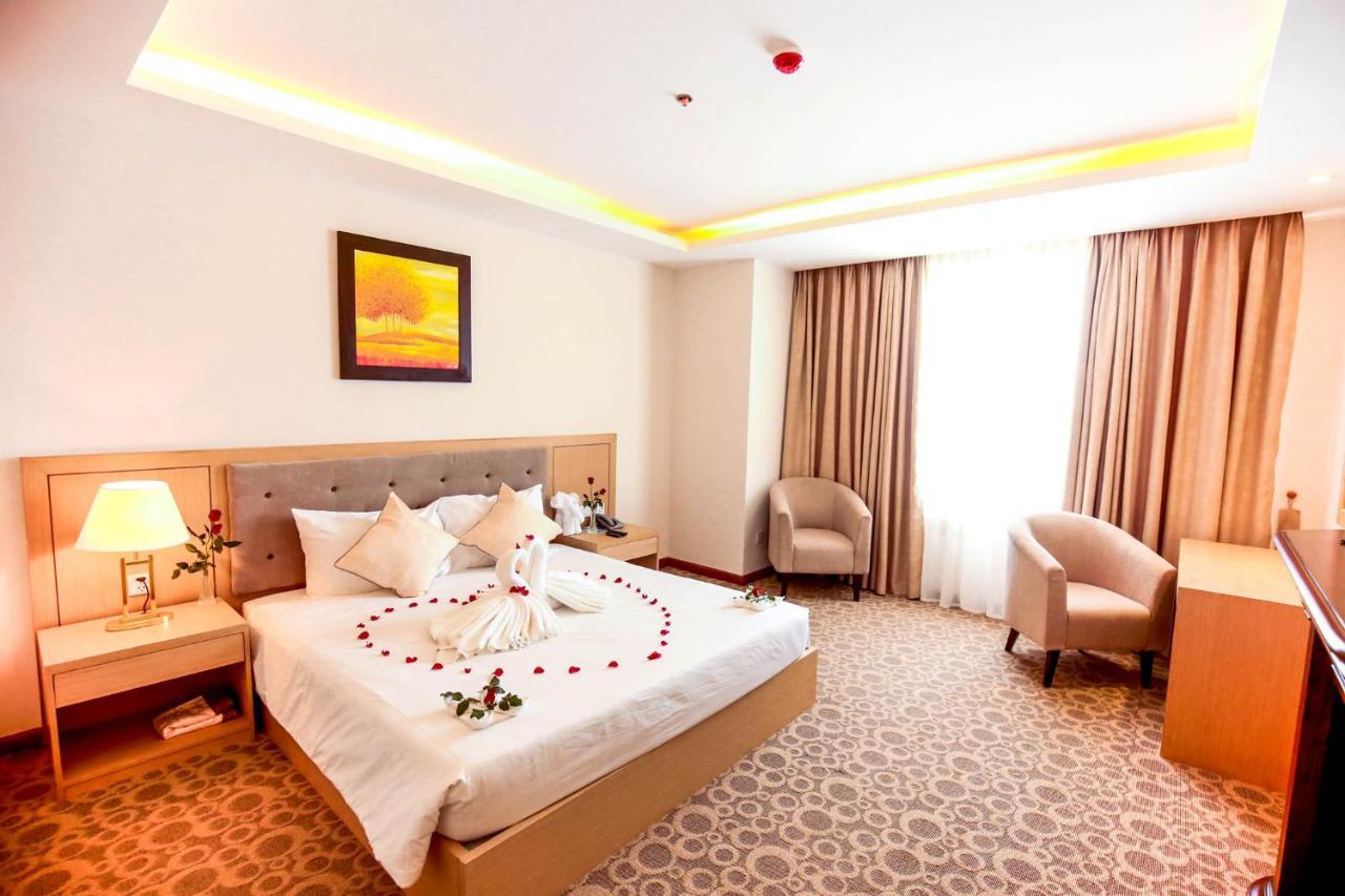 Bavico Plaza Hotel ดาลัด ภายนอก รูปภาพ