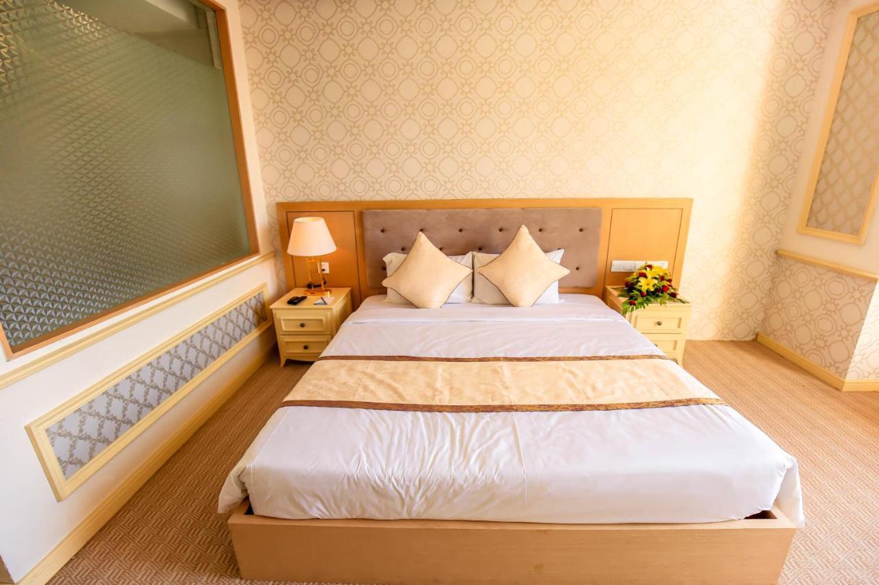 Bavico Plaza Hotel ดาลัด ภายนอก รูปภาพ