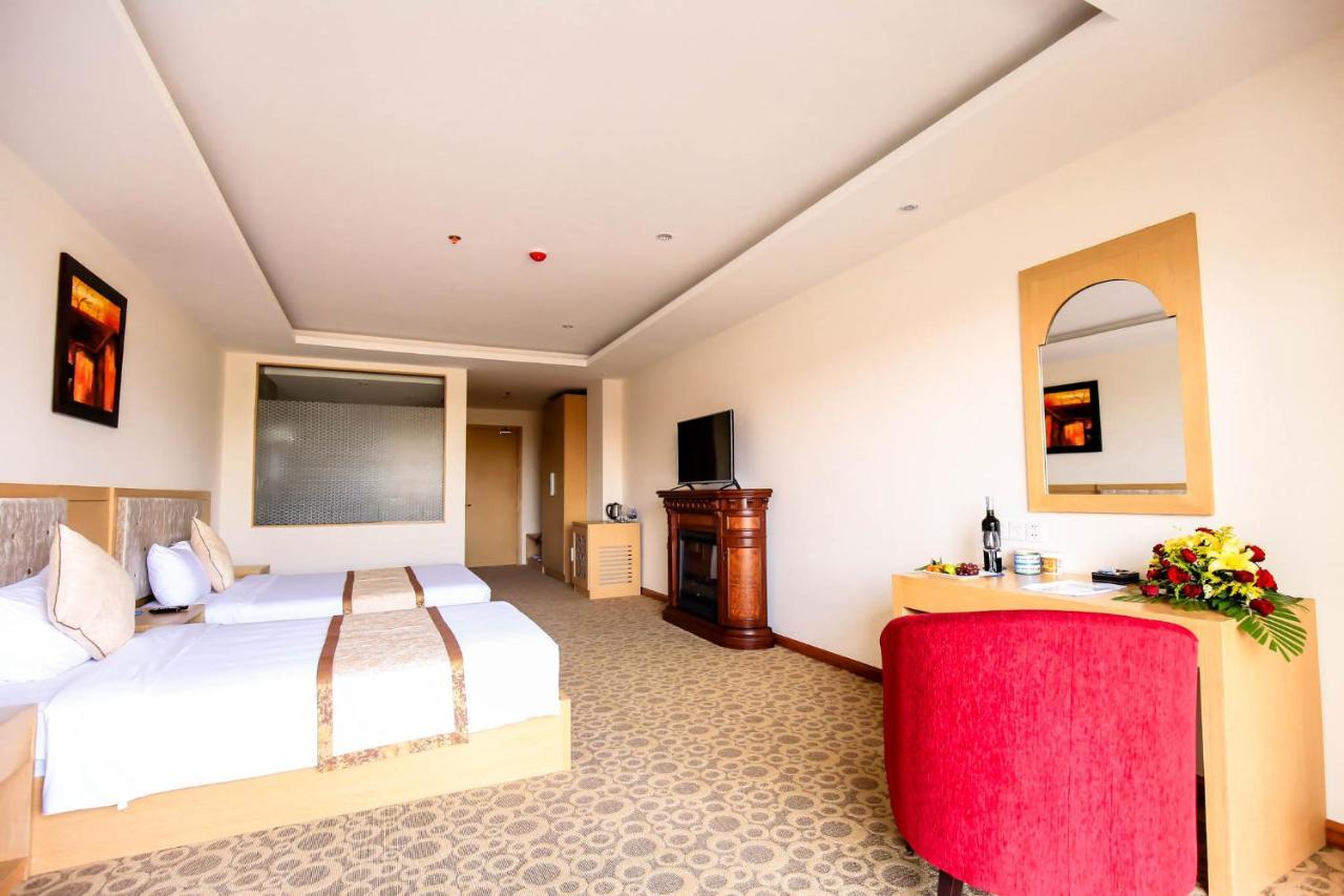 Bavico Plaza Hotel ดาลัด ภายนอก รูปภาพ