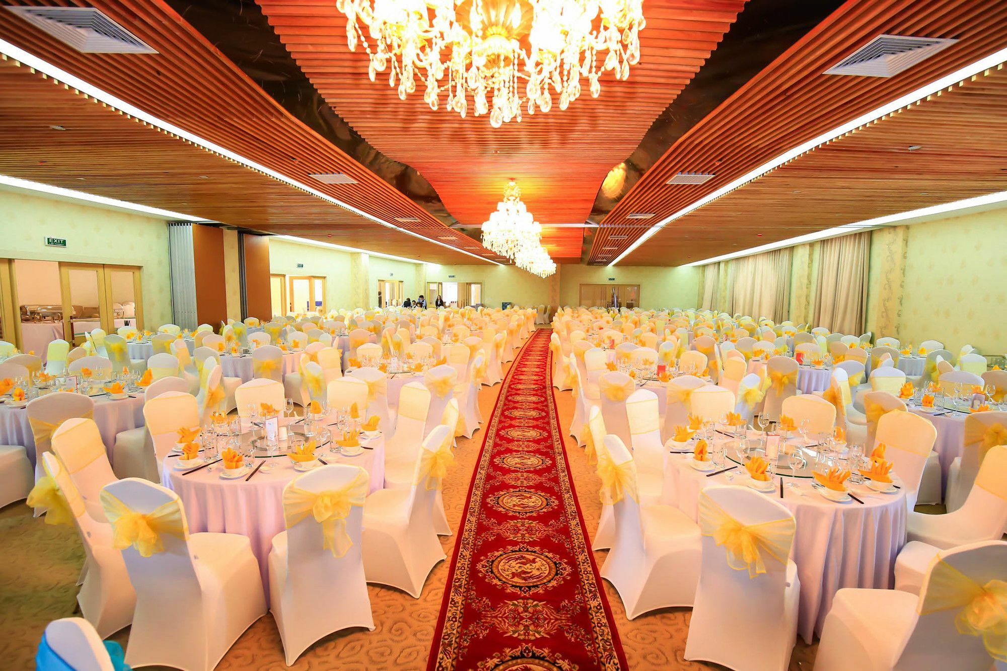 Bavico Plaza Hotel ดาลัด ภายนอก รูปภาพ